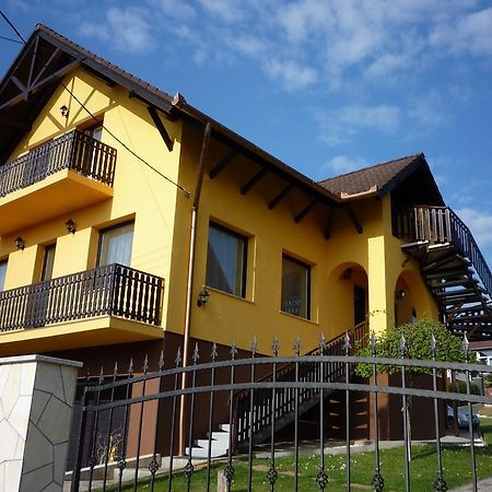 Apartmanhaz King Heviz Luaran gambar