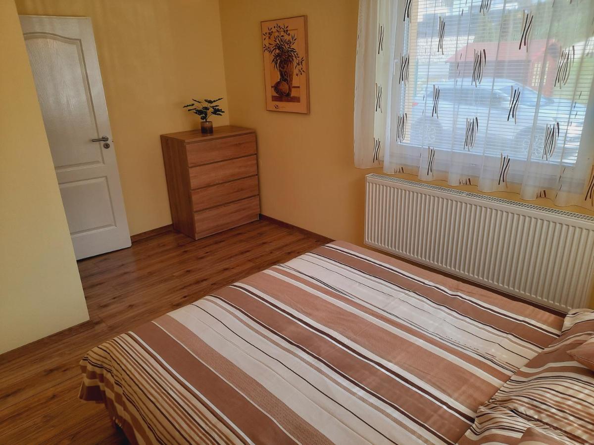 Apartmanhaz King Heviz Luaran gambar