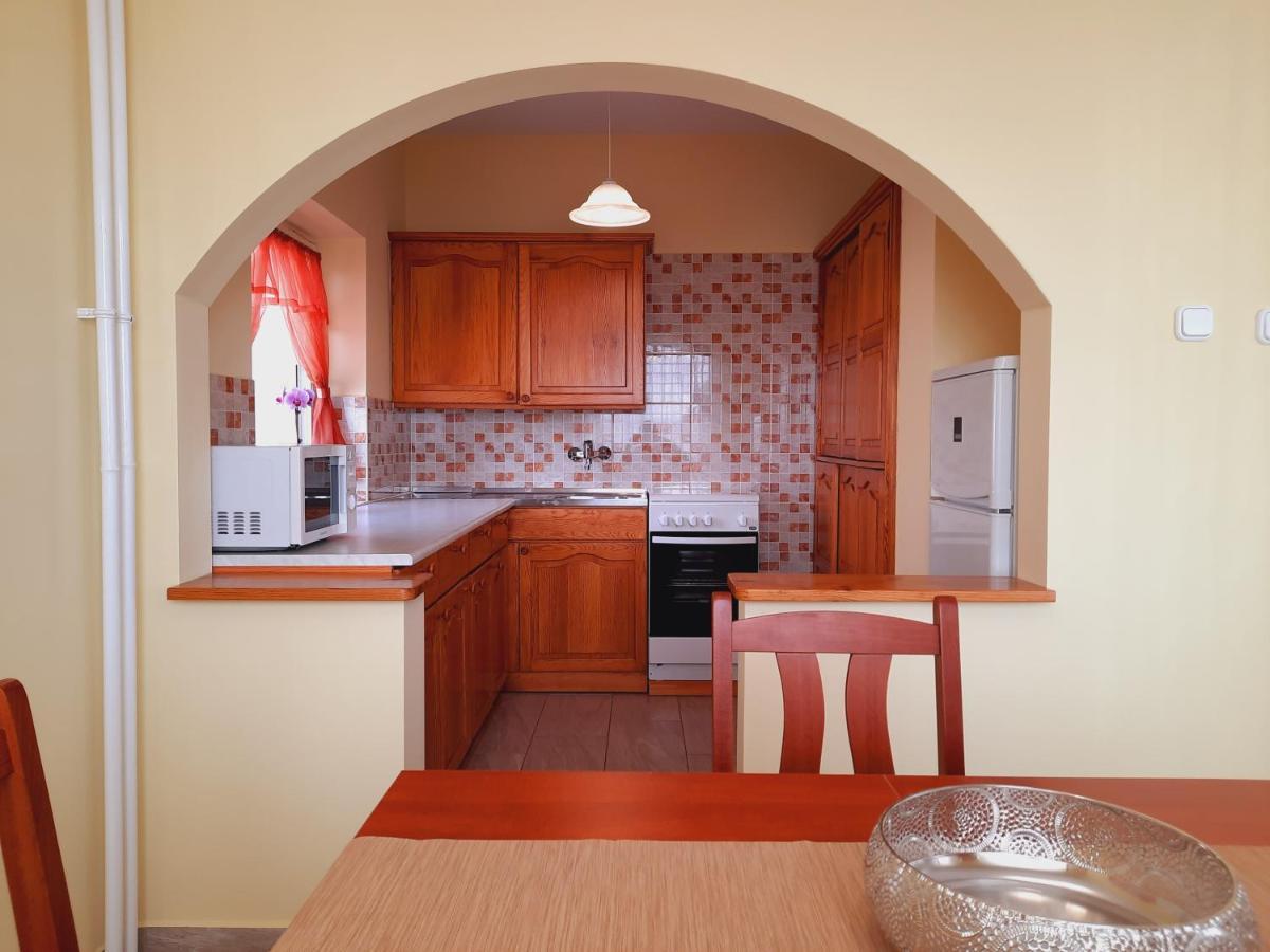 Apartmanhaz King Heviz Luaran gambar