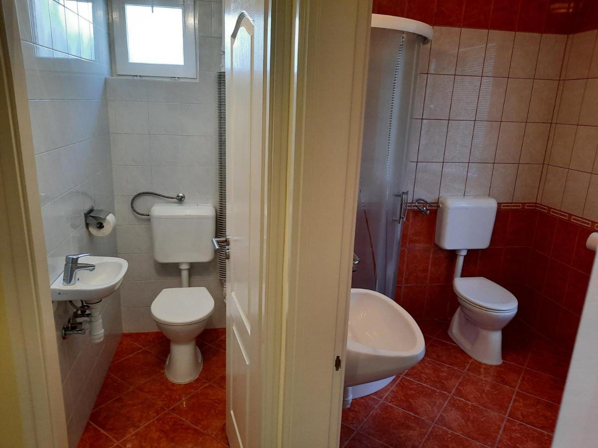 Apartmanhaz King Heviz Luaran gambar