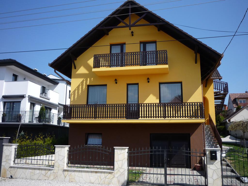 Apartmanhaz King Heviz Luaran gambar
