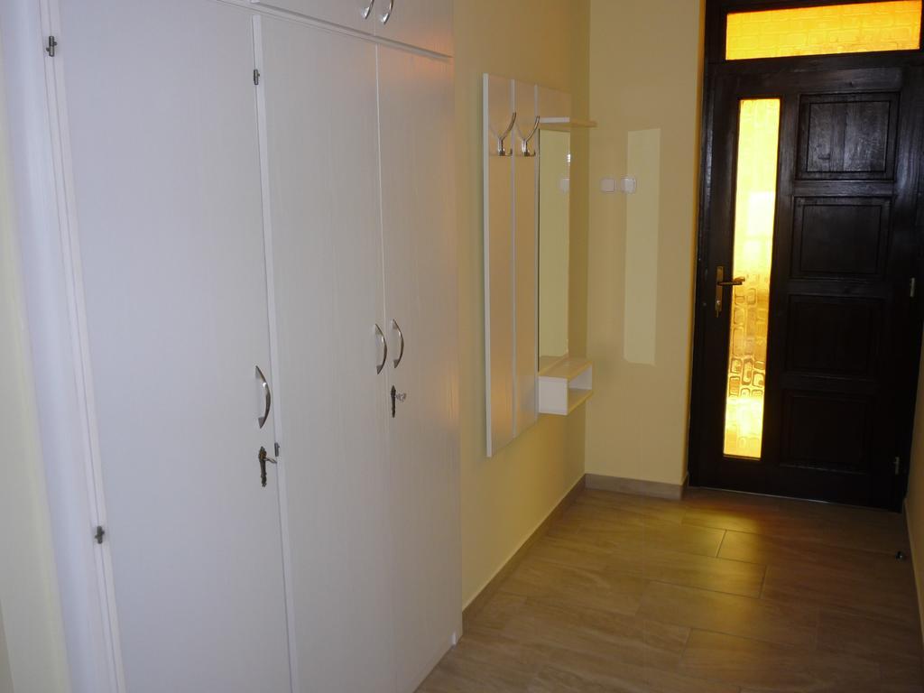 Apartmanhaz King Heviz Luaran gambar